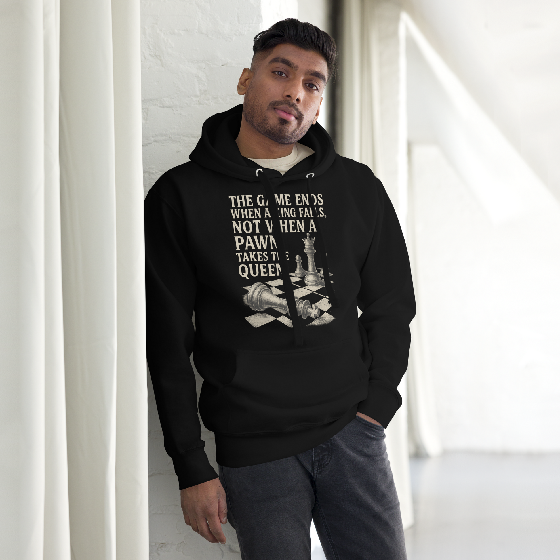 "The Game Ends When a King Falls" Chess Quote Hoodie – Black Streetwear
