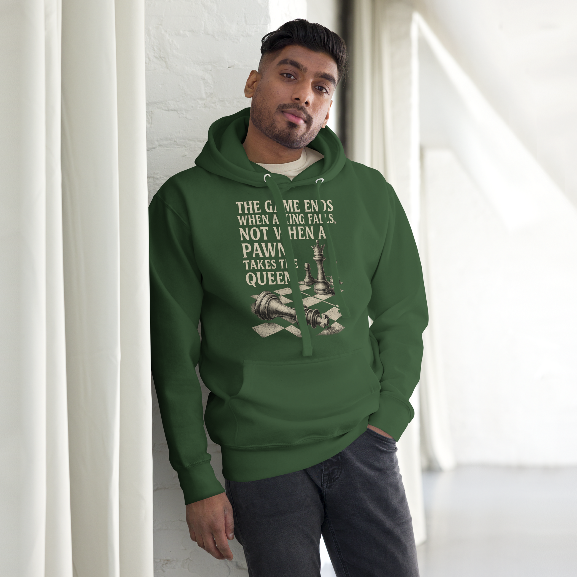 "The Game Ends When a King Falls" Chess Quote Hoodie – Black Streetwear