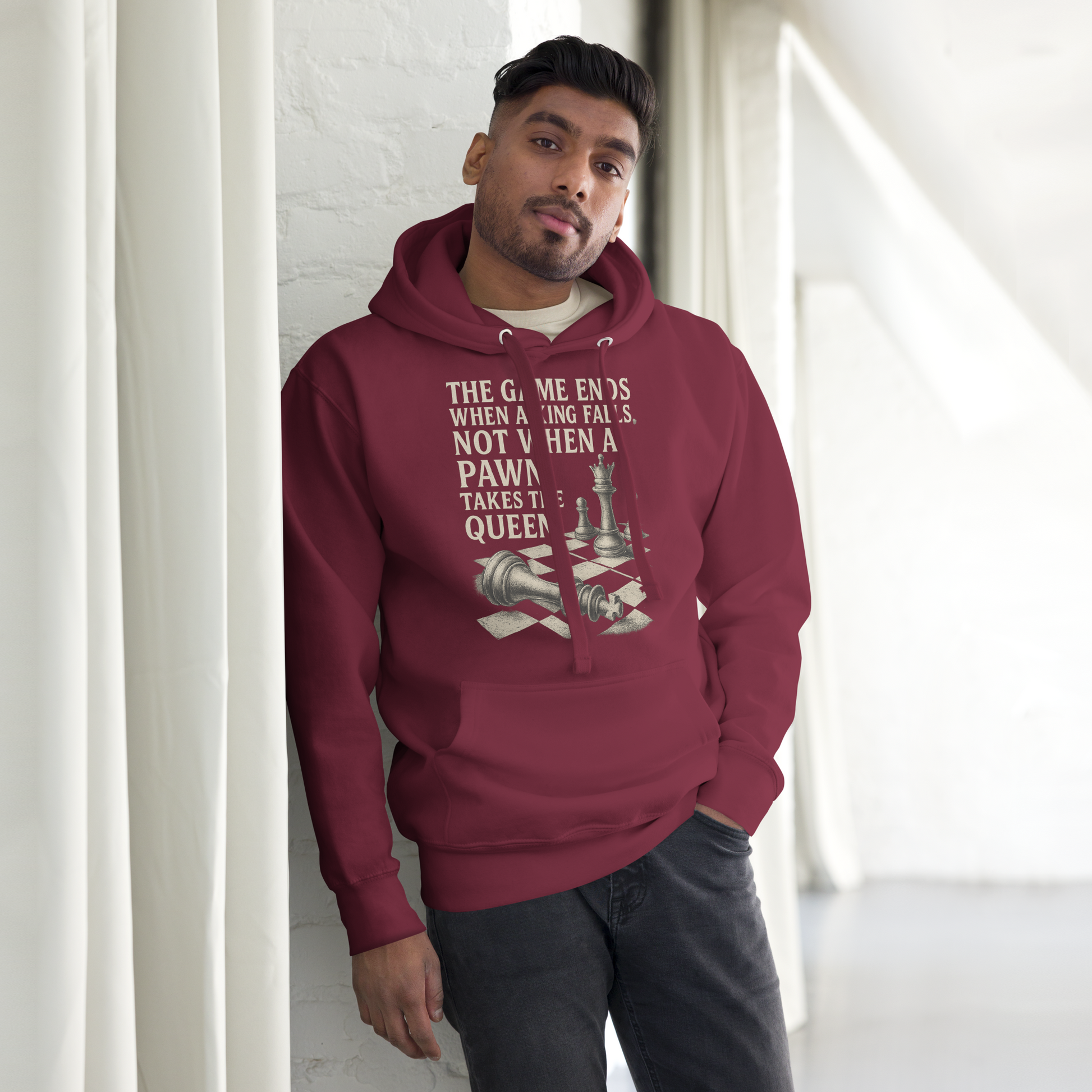 "The Game Ends When a King Falls" Chess Quote Hoodie – Black Streetwear